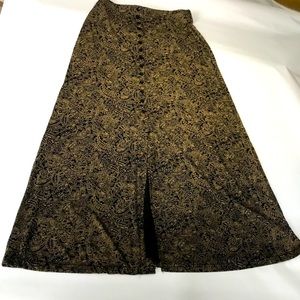 BRIGGE NEW YORK Long Skirt 90% nylon 10% spandex. Women Size M brown and yellows